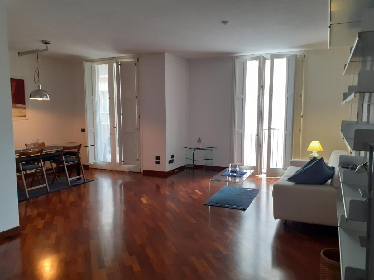 Olimpia Apartment City Center Salerno Luaran gambar