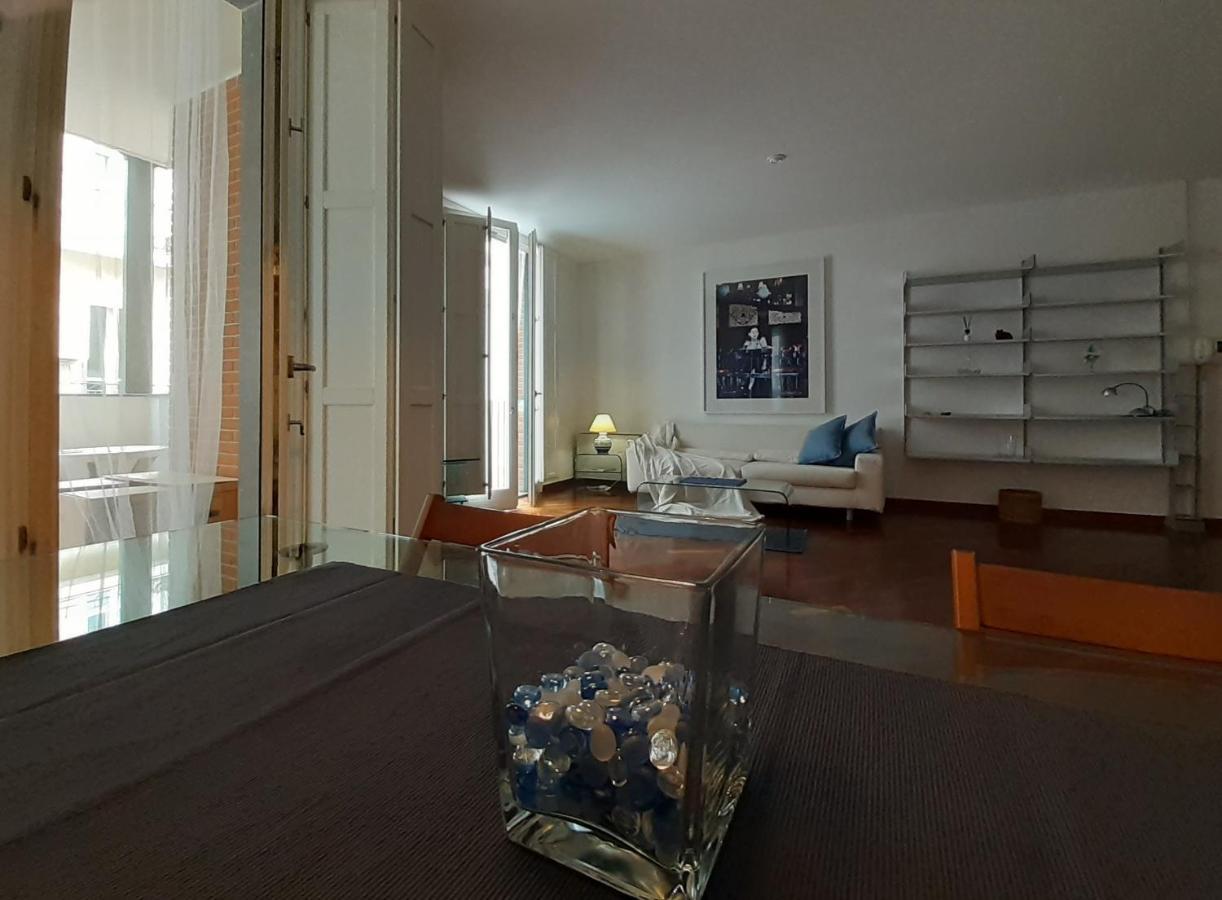 Olimpia Apartment City Center Salerno Luaran gambar